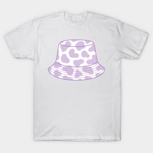 Pastel purple cow print bucket hat T-Shirt